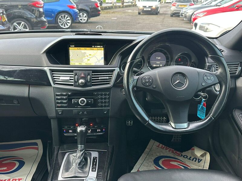 MERCEDES-BENZ E CLASS
