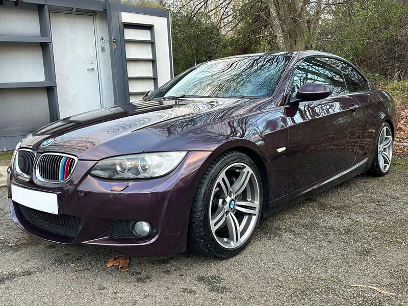 BMW 3 SERIES