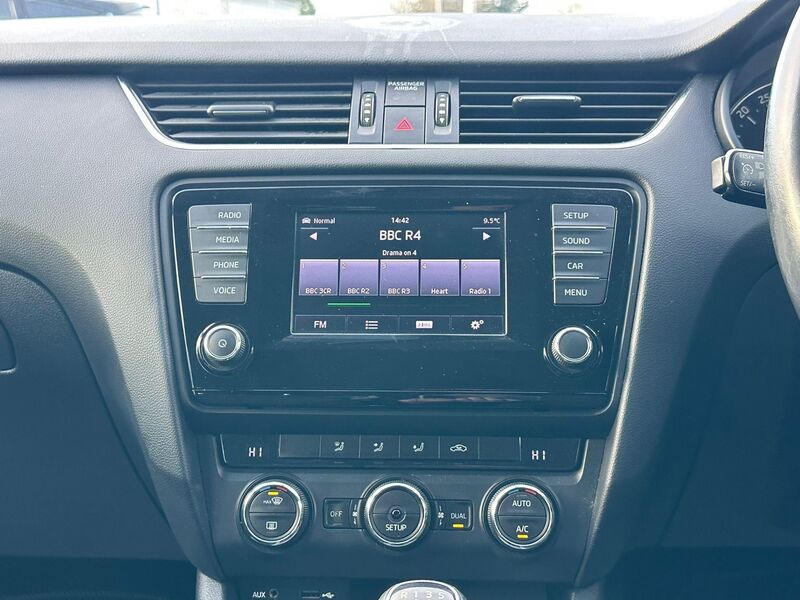 SKODA OCTAVIA