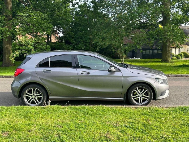 MERCEDES-BENZ A CLASS