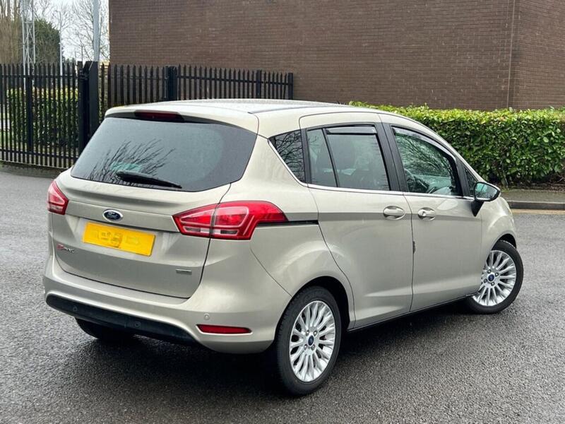 FORD B-MAX