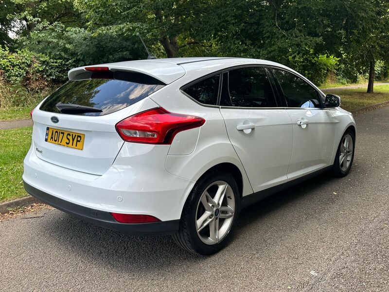FORD FOCUS