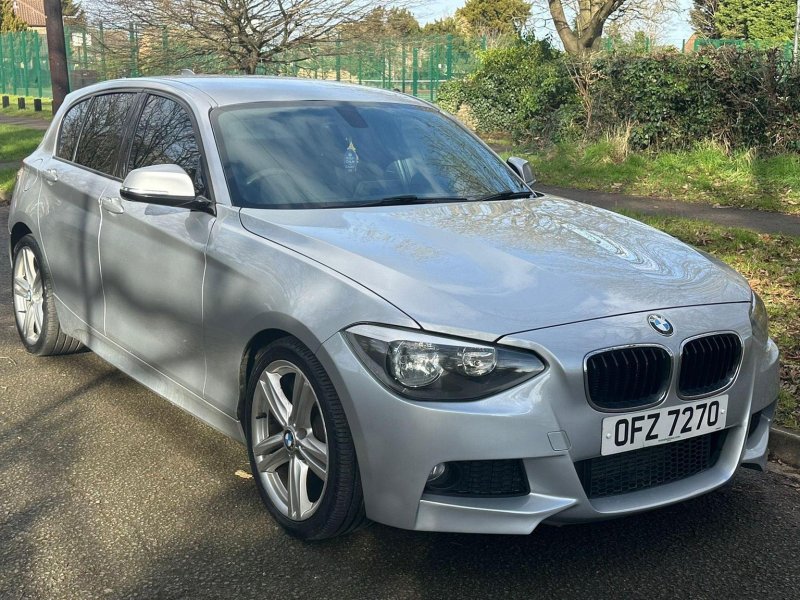 BMW 1 SERIES