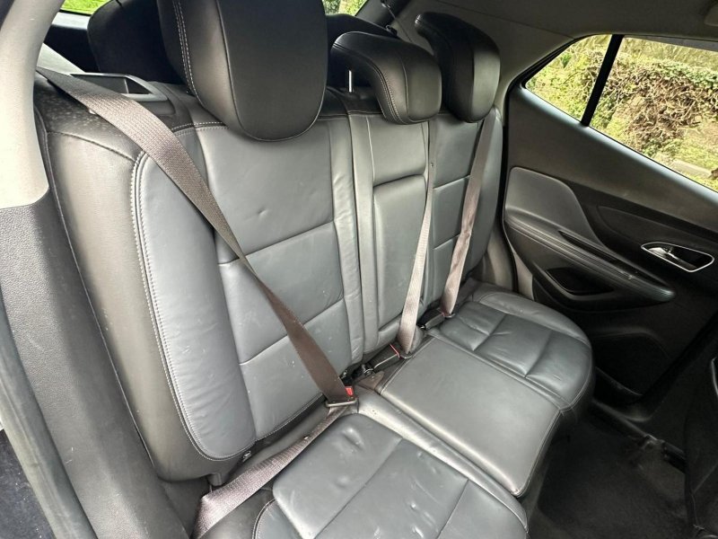 VAUXHALL MOKKA