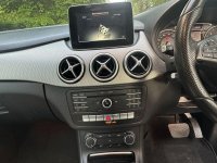 MERCEDES-BENZ B CLASS