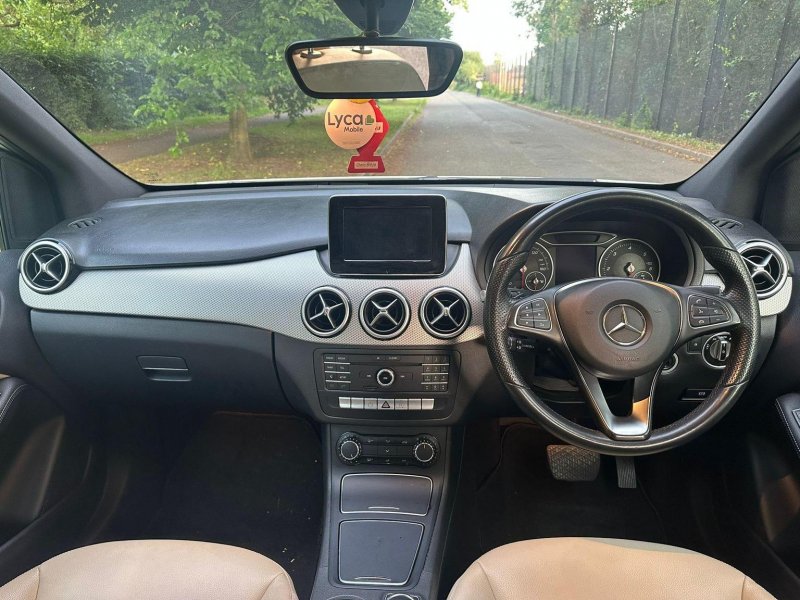 MERCEDES-BENZ B CLASS