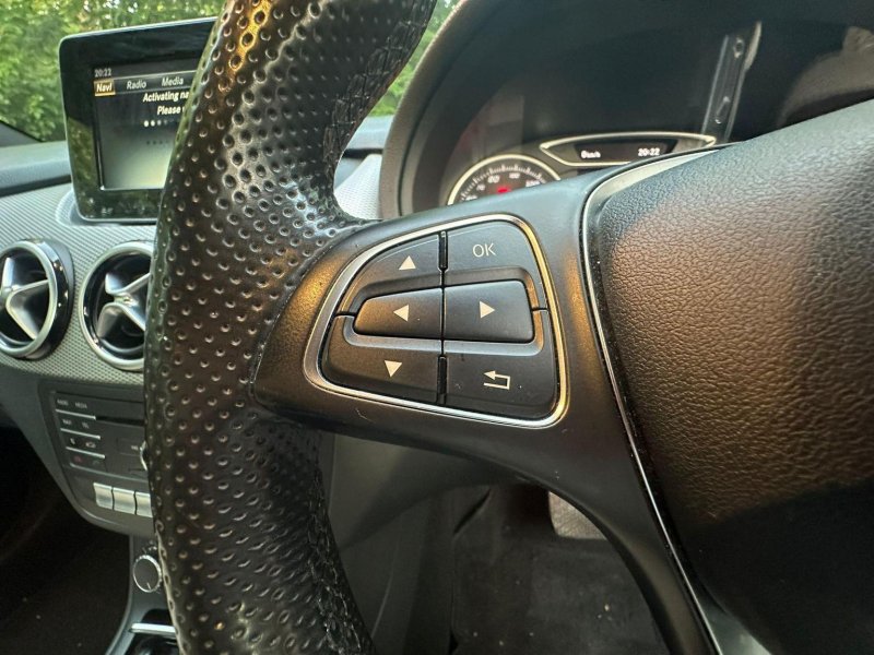 MERCEDES-BENZ B CLASS